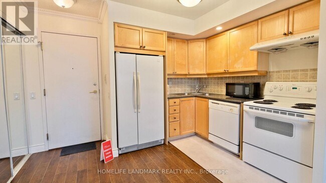 Photo - 5 Northtown Way Unit 308