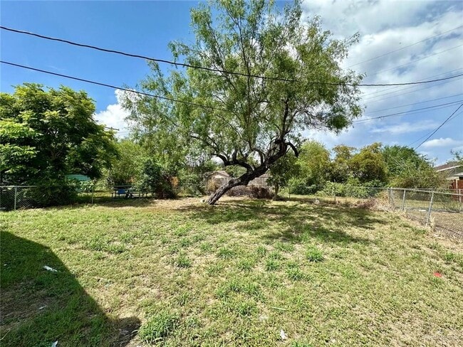 20 S 17th Ave