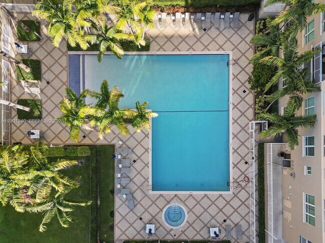 Photo - 2000 N Bayshore Dr Unit 519