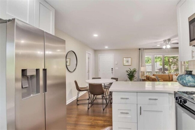 Photo - 1386 Sandtown Rd SW