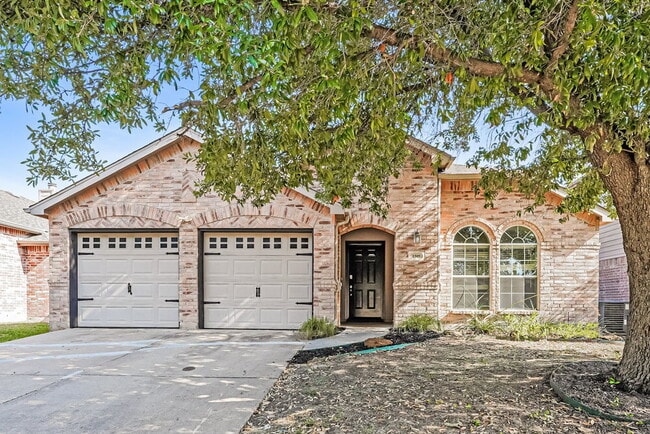 Building Photo - 1509 Nighthawk Dr Rental