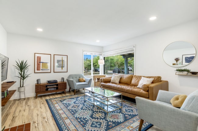 Photo - 8626 13th Ave SW