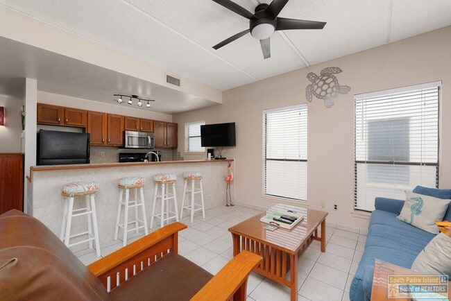 Photo - 125 E Retama St Unit 302