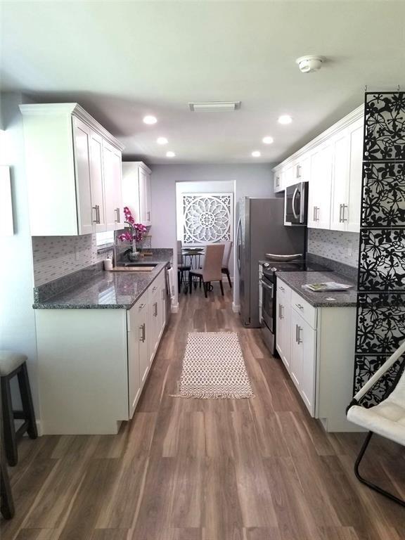 Photo - 1868 Wharf Rd