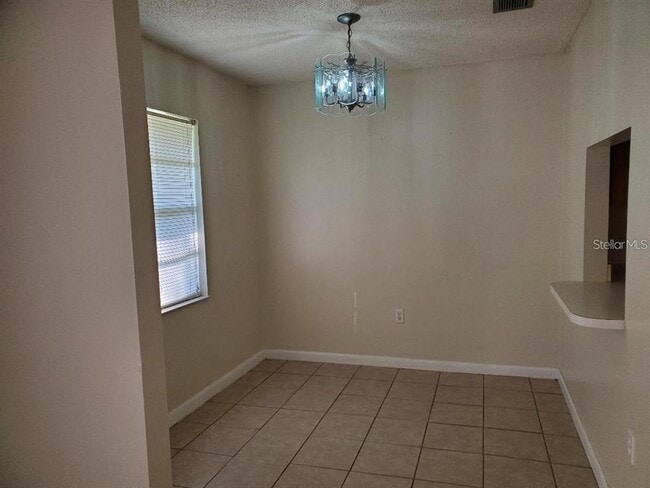 Photo - 734 Shakespeare Dr