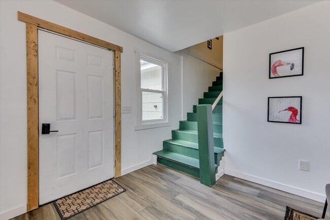 Photo - 1532 Colleton Ave SE