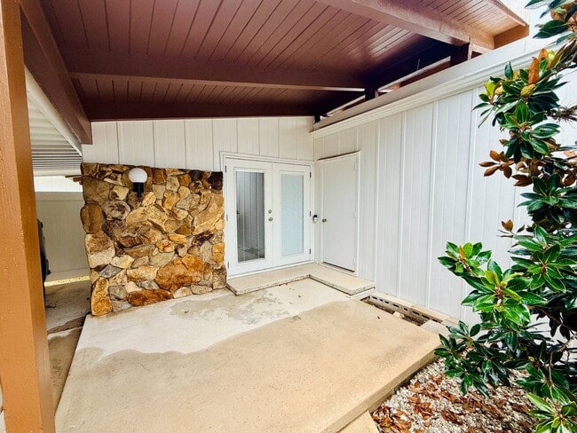 Photo - 2902 Bruce Ln