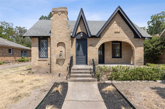 Photo - 2511 Burlington Blvd