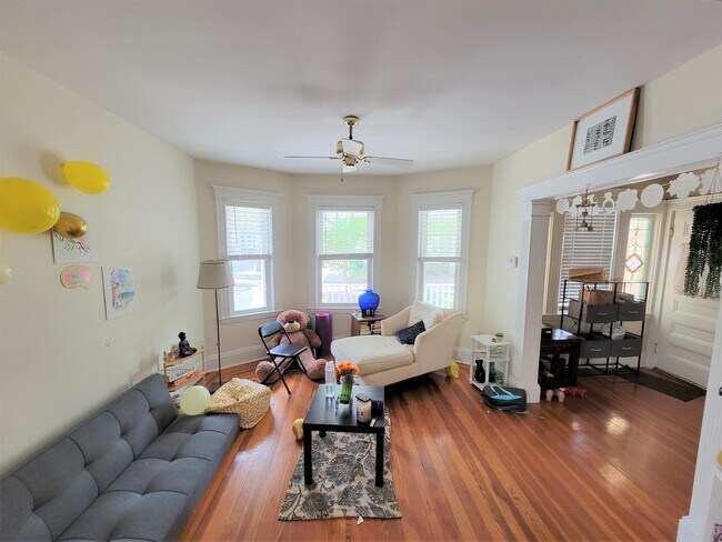 Photo - 31 Electric Ave Unidad 1