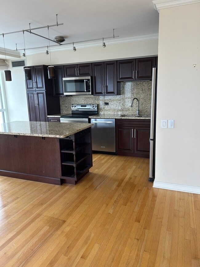 Photo - 512 N McClurg Ct Unit 5501