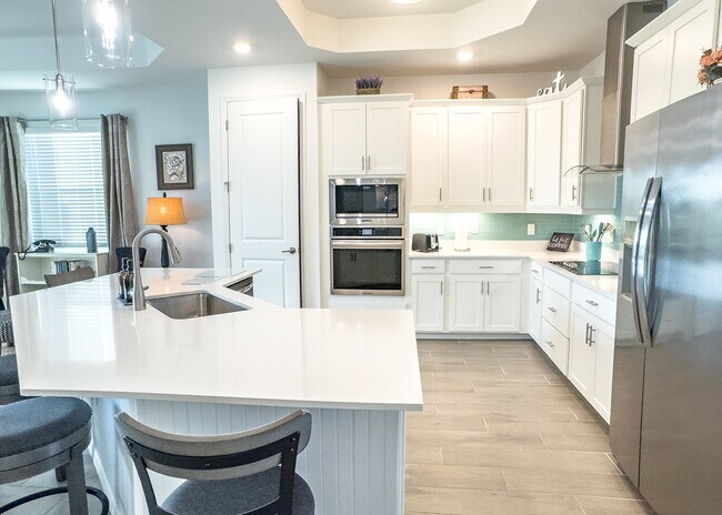 Photo - 5861 Sunningdale St