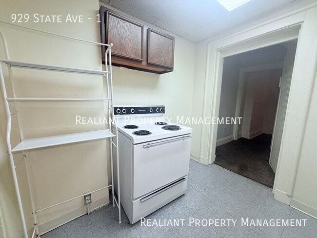 Photo - 929 State Ave Unit 1