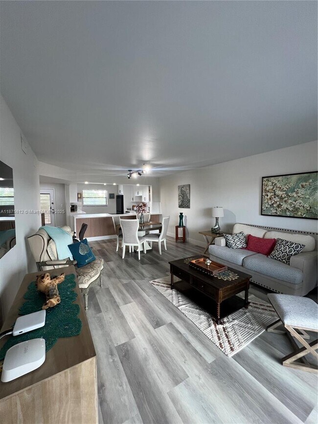 Photo - 4950 E Sabal Palm Blvd Unit 407