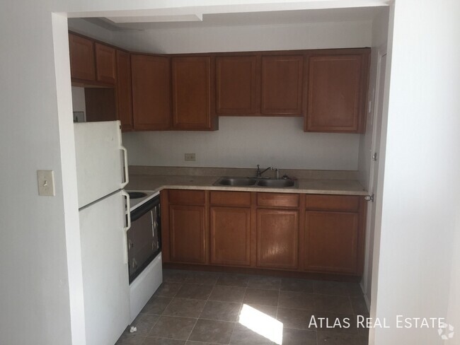 Building Photo - 1 bed, 1 bath in Ruby Hill! Blocks from Ru... Unit A Rental