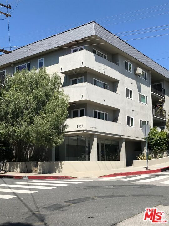 Building Photo - 9005 Cynthia St Rental