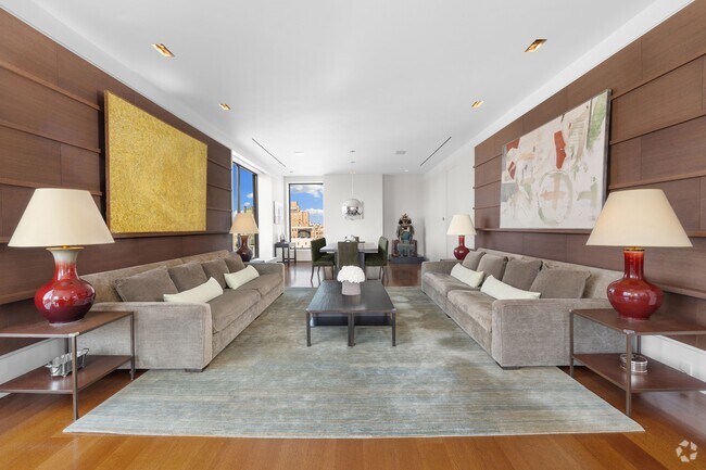 Building Photo - 1080 Madison Ave Rental