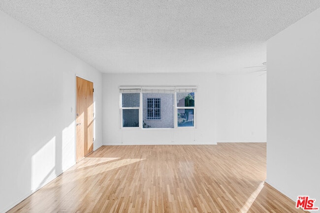 Photo - 122 Croft Ave Unidad 1