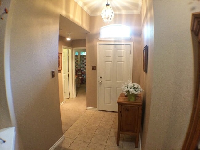 Photo - 5912 Meadowglen Dr