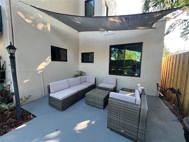 Photo - 1534 Monroe St Unit FLOOR 2