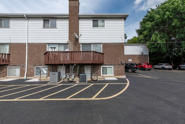 Photo - 551 W Park Ave Unit F
