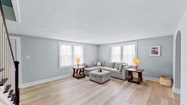 Photo - 804-806 Moore St Unit 804