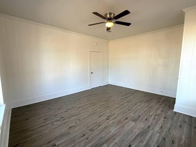 Photo - 503 N 5th St