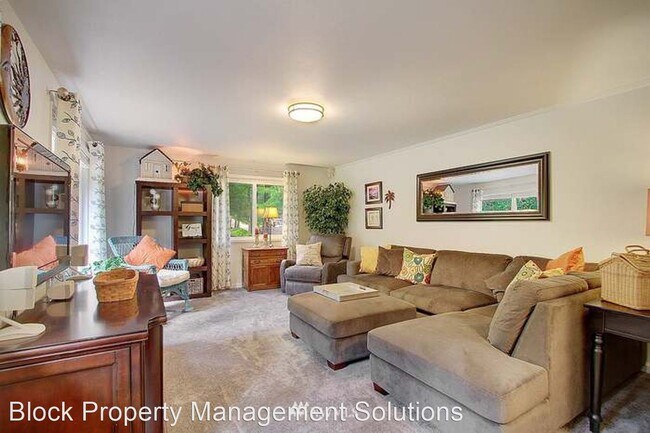 Photo - 2 br, 2 bath House - 11107 Renton Issaquah Rd