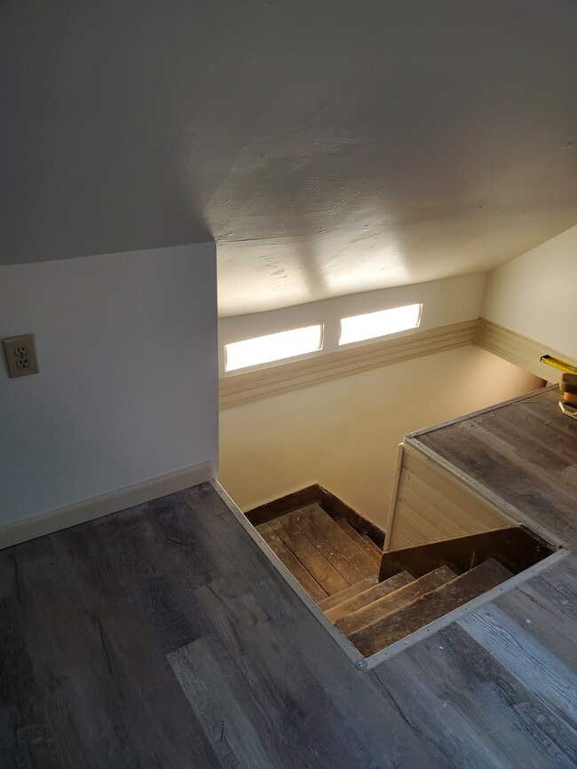 Stairs - 216 N 4th Ave Unit 3