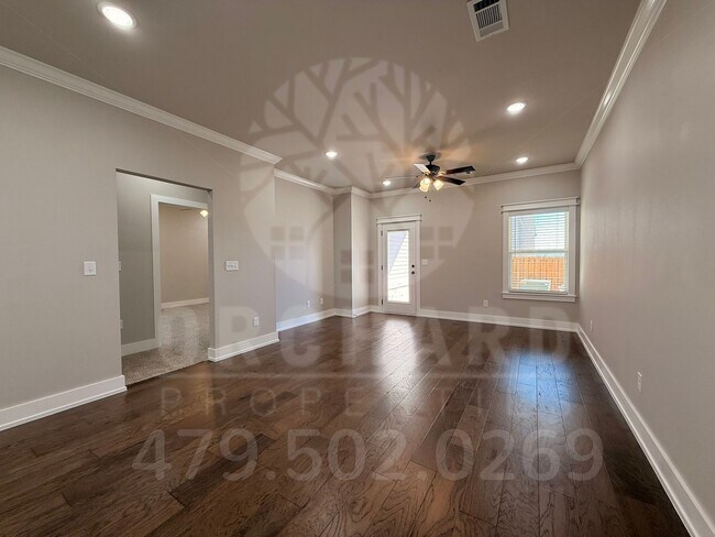 Photo - 1902 E Brookview Dr Unidad B