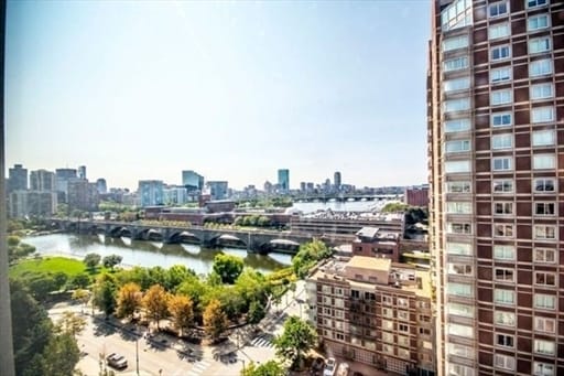 Building Photo - 12 Museum Way Unit 1224L