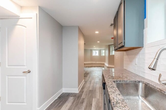 Photo - 2200 N Kenneth Ave Unit #G