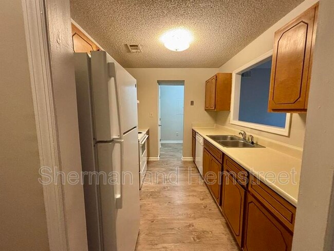 Photo - 104 Commons Dr Unit 104