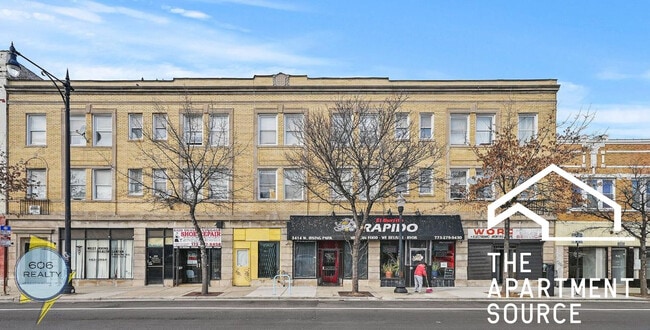 Photo - 3420 W Irving Park Rd Unit 34