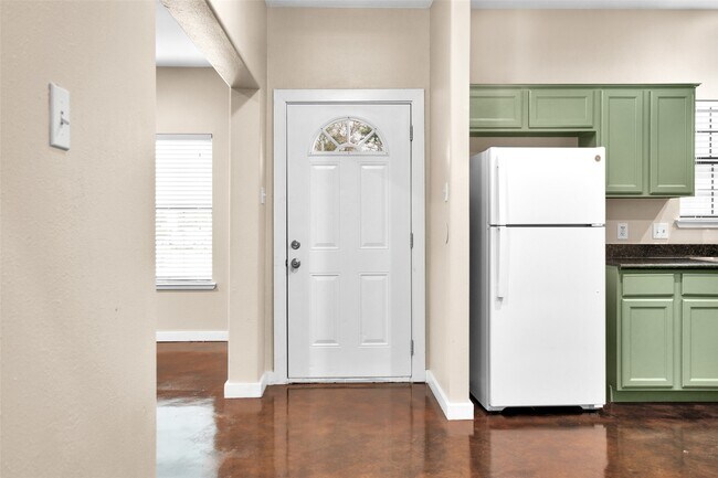 Photo - 3129 Molly Dr