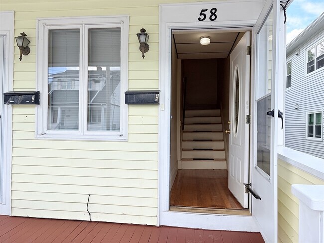 56-58 Stanley Ave Unit 58