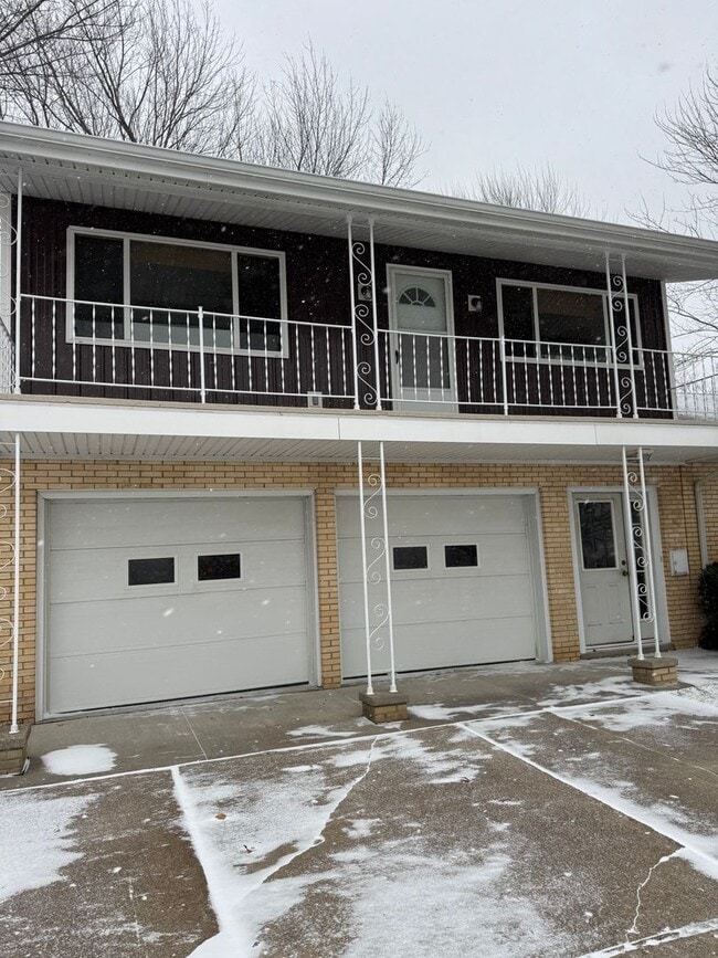 Photo - 2 bedroom 1 bath second floor unit