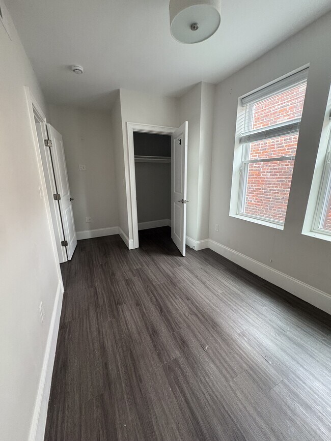 Photo - 147 E Cottage St Unit 3