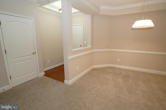 Photo - 2115 Ganton Green Unit G-204