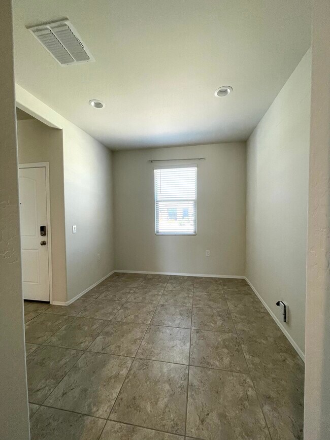 Photo - 30703 W Indianola Ave