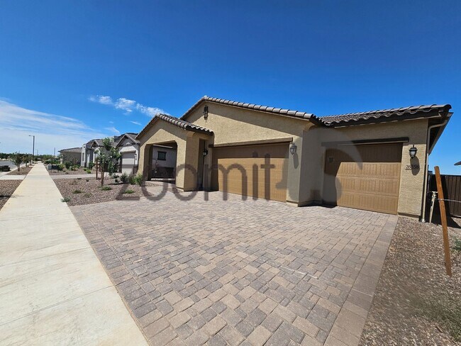 Photo - Beautiful Home Empire Point Community