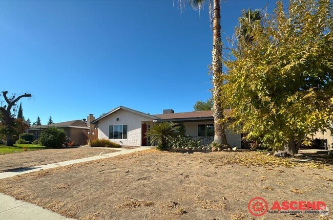 Building Photo - Stunning Home in Southwest Bakersfield!