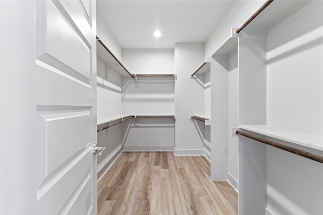 Building Photo - 5726 Rucio Ln