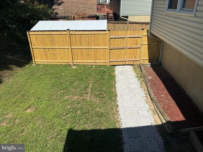 Building Photo - 5555 Neddleton Ave Rental