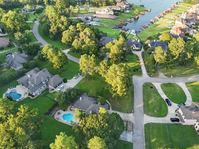 Building Photo - 18747 Grand Harbor Point