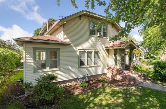 Photo - 701 Sherwood Ave Unit 701