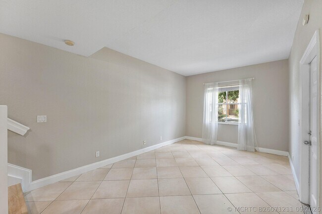 Photo - 2896 Hidden Hills Rd Unit 1002