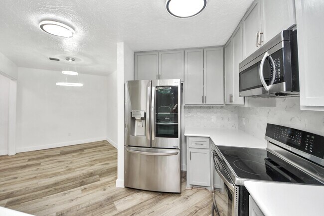 Photo - 11627 Bowlan Ln