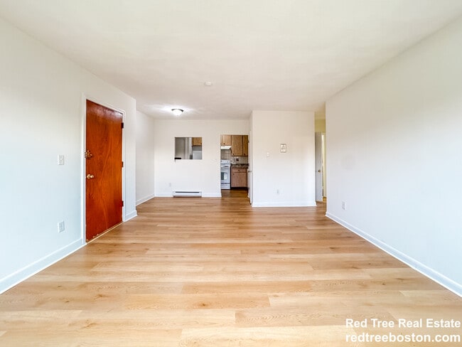 Photo - 11 Hodges Ave Unit 6