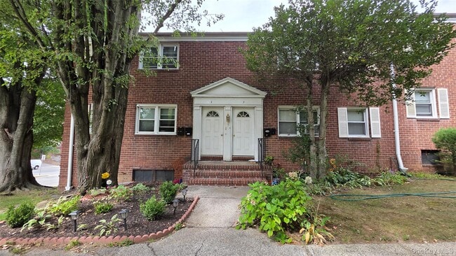 Building Photo - 717 Tuckahoe Rd Unit 2A Rental