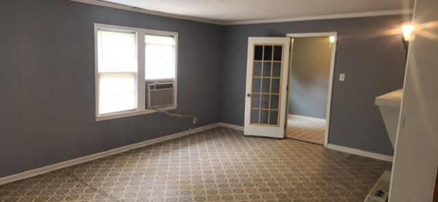 Photo - 204 S Rhodes St